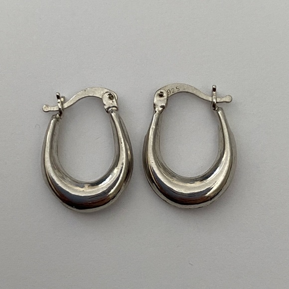 Hoop earrings 925 silver trending oval - Picture 1 of 4